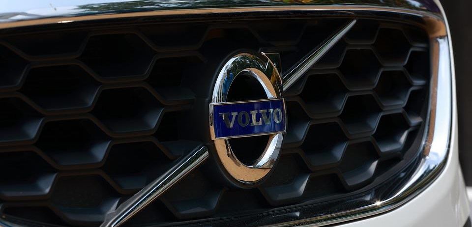 Volvo 4x4 – kiedy warto wybrać napęd na cztery koła?