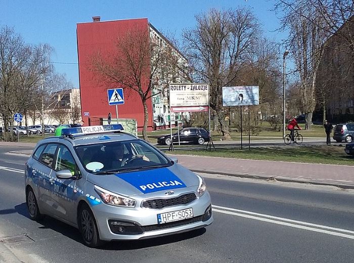 Policja Zawiercie: Znakowanie rowerów w Porębie