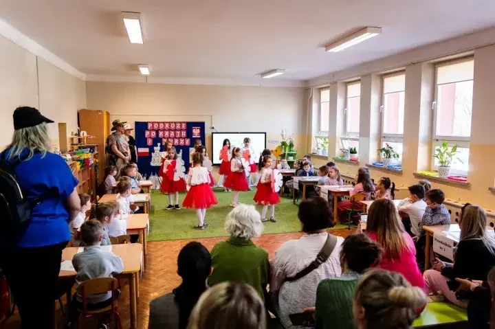 Małe zamki, wielka wyobraźnia w Zawierciu przedszkolaki zbudowały Jurę od nowa