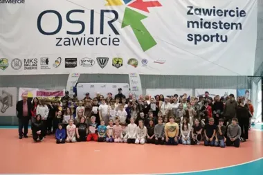 Przy Warcie zebrano 2,5 tony śmieci. W akcji stanęli strażacy i uczniowie