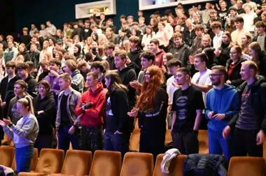 W Zawierciu ruszyła kampania o bezpiecznych drogach i relacjach bez hejtu