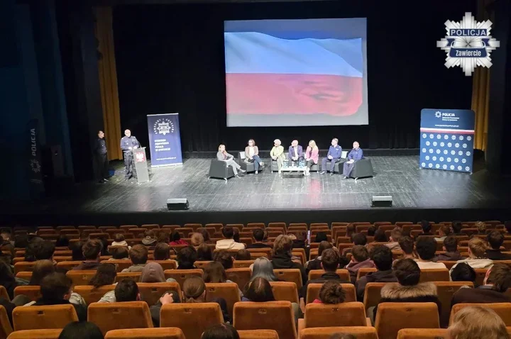 Młodzież w Zawierciu usłyszała brutalną prawdę o uzależnieniach